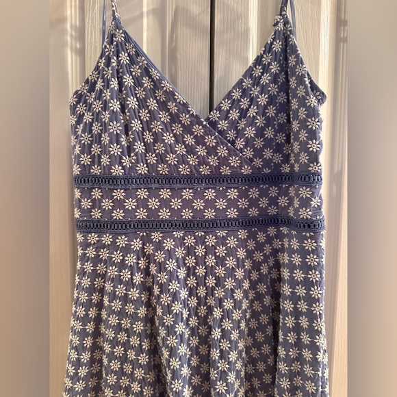 A-line Lace Dress in baby blue - Picture 5 of 6